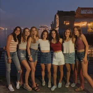 Meet your Posher, Dabney